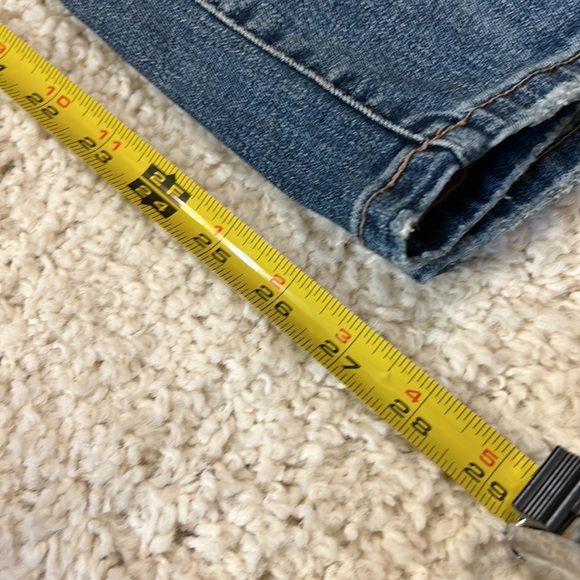 GARAGE 3 Premium 2 toned denim Ultra High Rise cropped jeans w slight distress - Picture 9 of 10